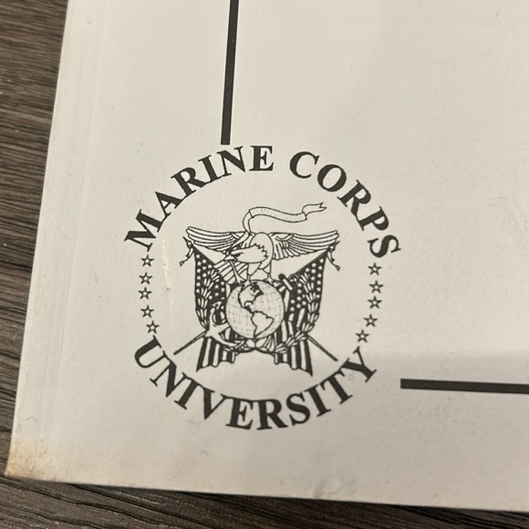 US Marine Corps sergeant distance education program training books 8016 8017 - Picture 4 of 16